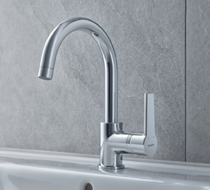 Verona Basin Mixer