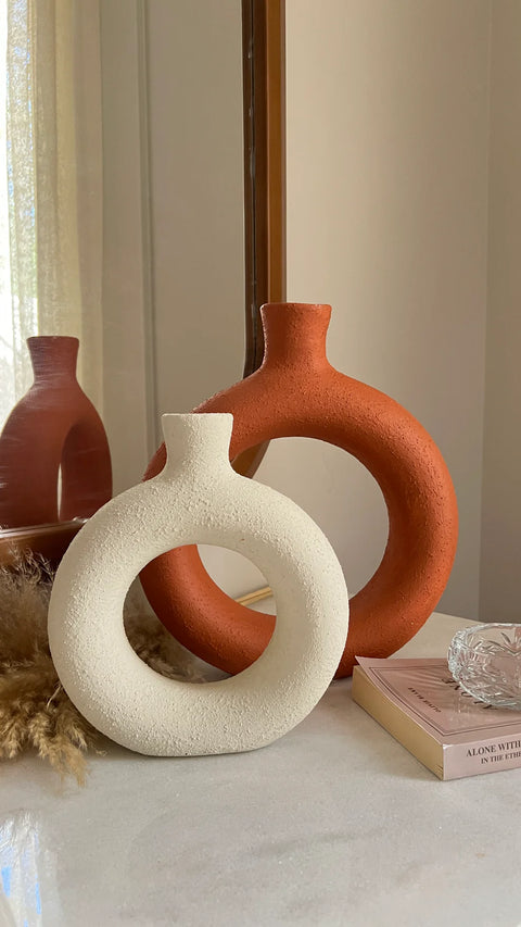 Peru Vases C-15